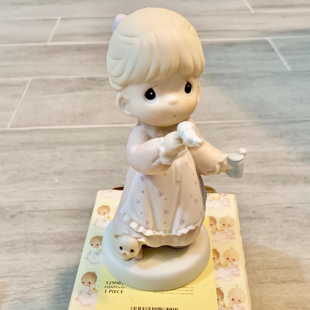 Precious Moments "Memories Are Made Of This" w/box